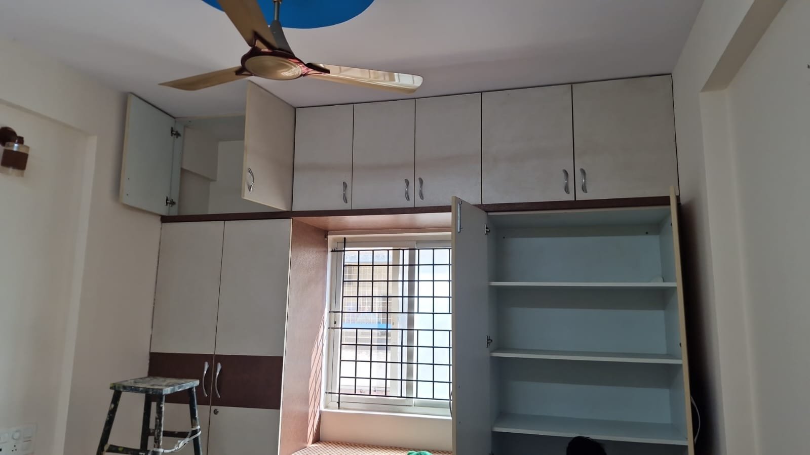 Kitchen Cleaning Job