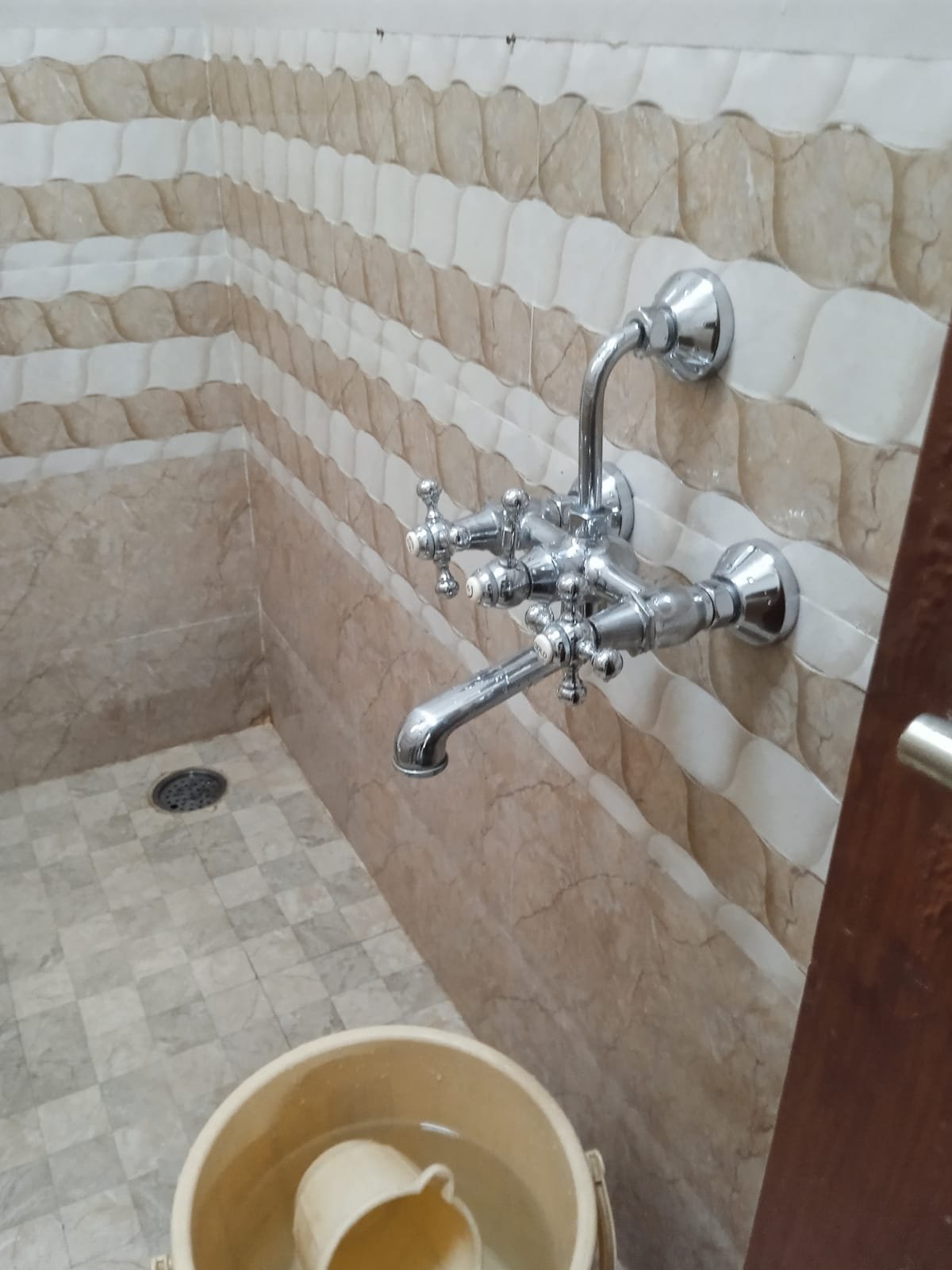 Bathroom Cleaning Job